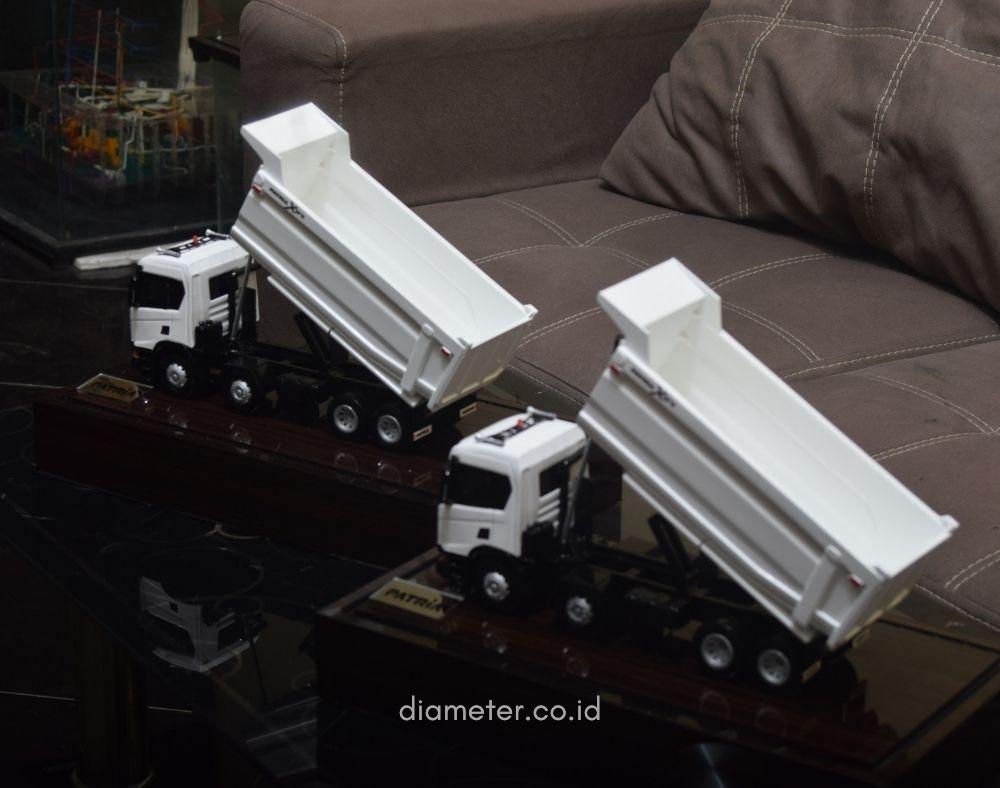 Patria Tipper Vessel