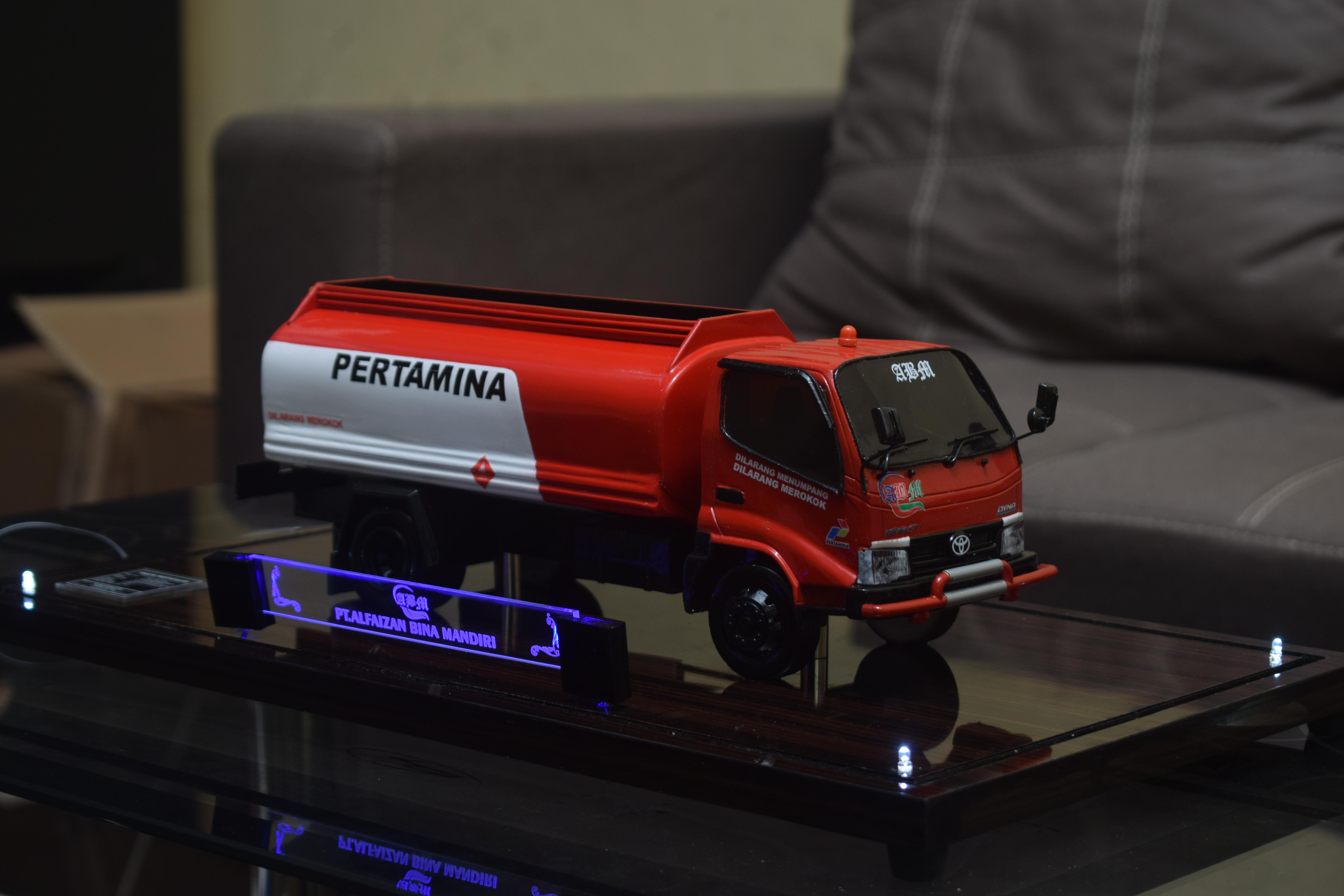 Truk Tanki Pertamina PT Alfaizhan