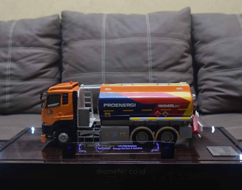 Truk Tanki Proenergi