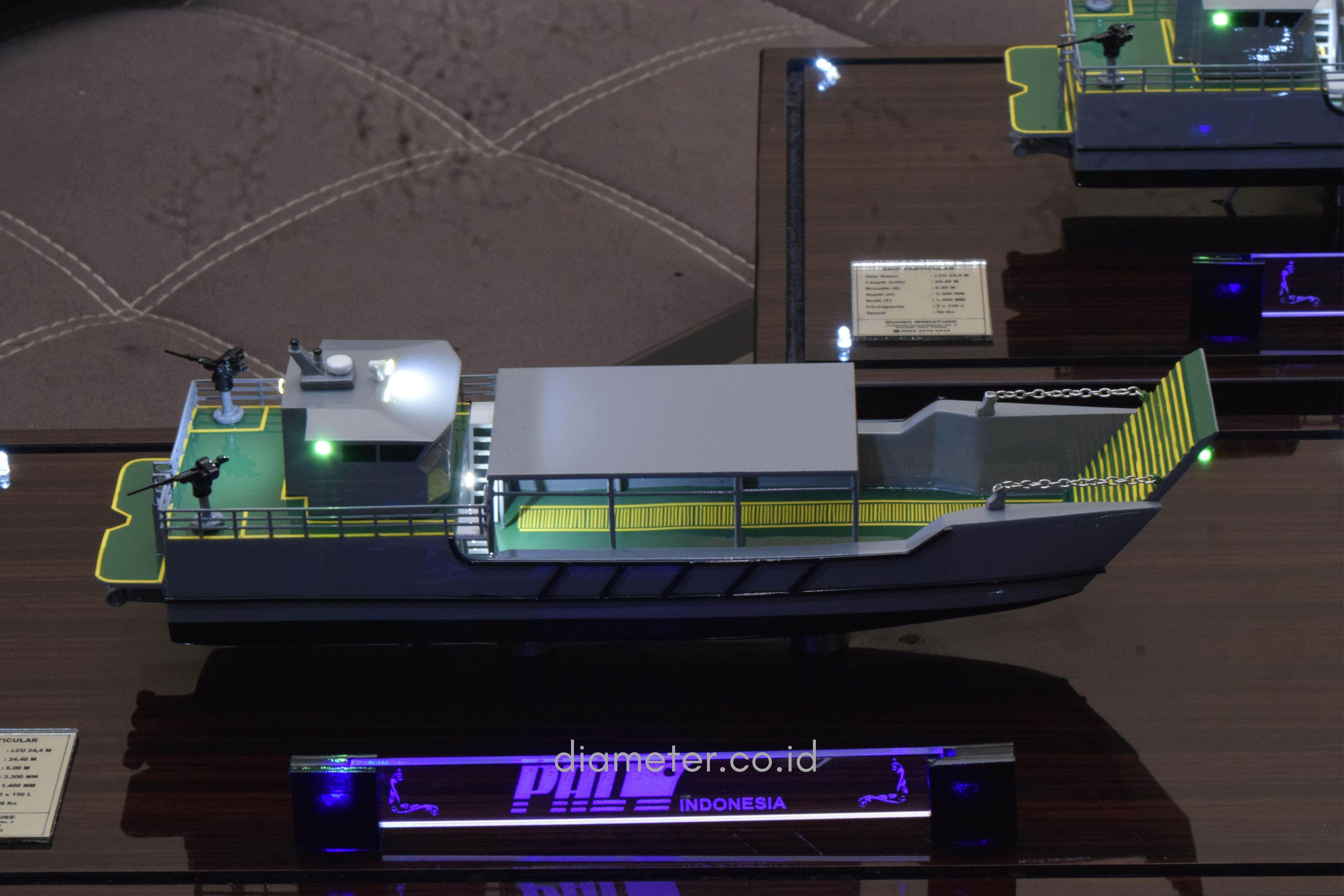 Kapal Landing Craft Utility