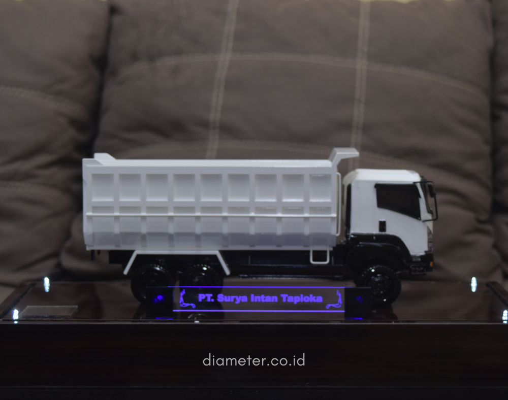 Giga FVZ N Dump Truck