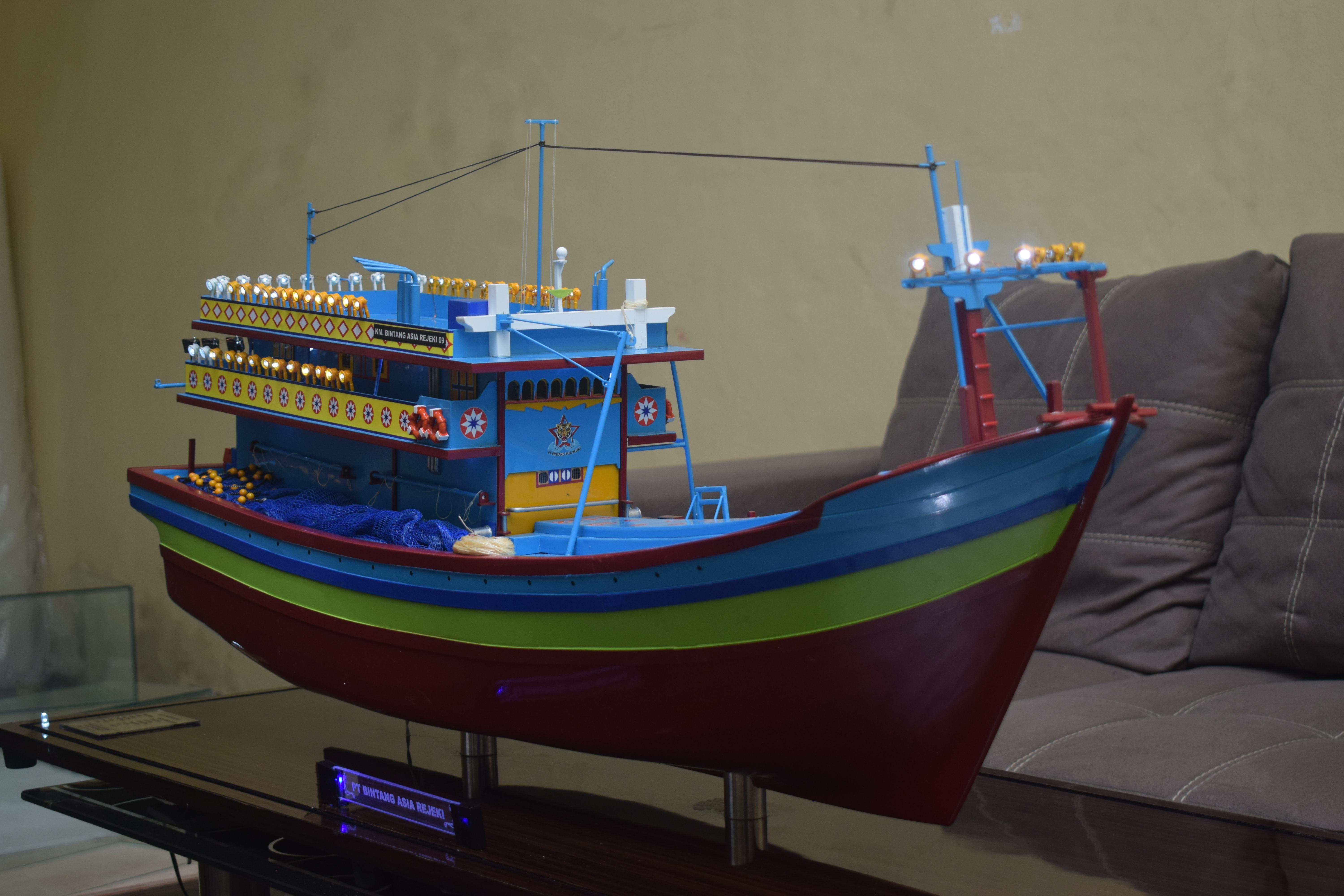 Kapal Ikan PT Bintang Asia Rejeki