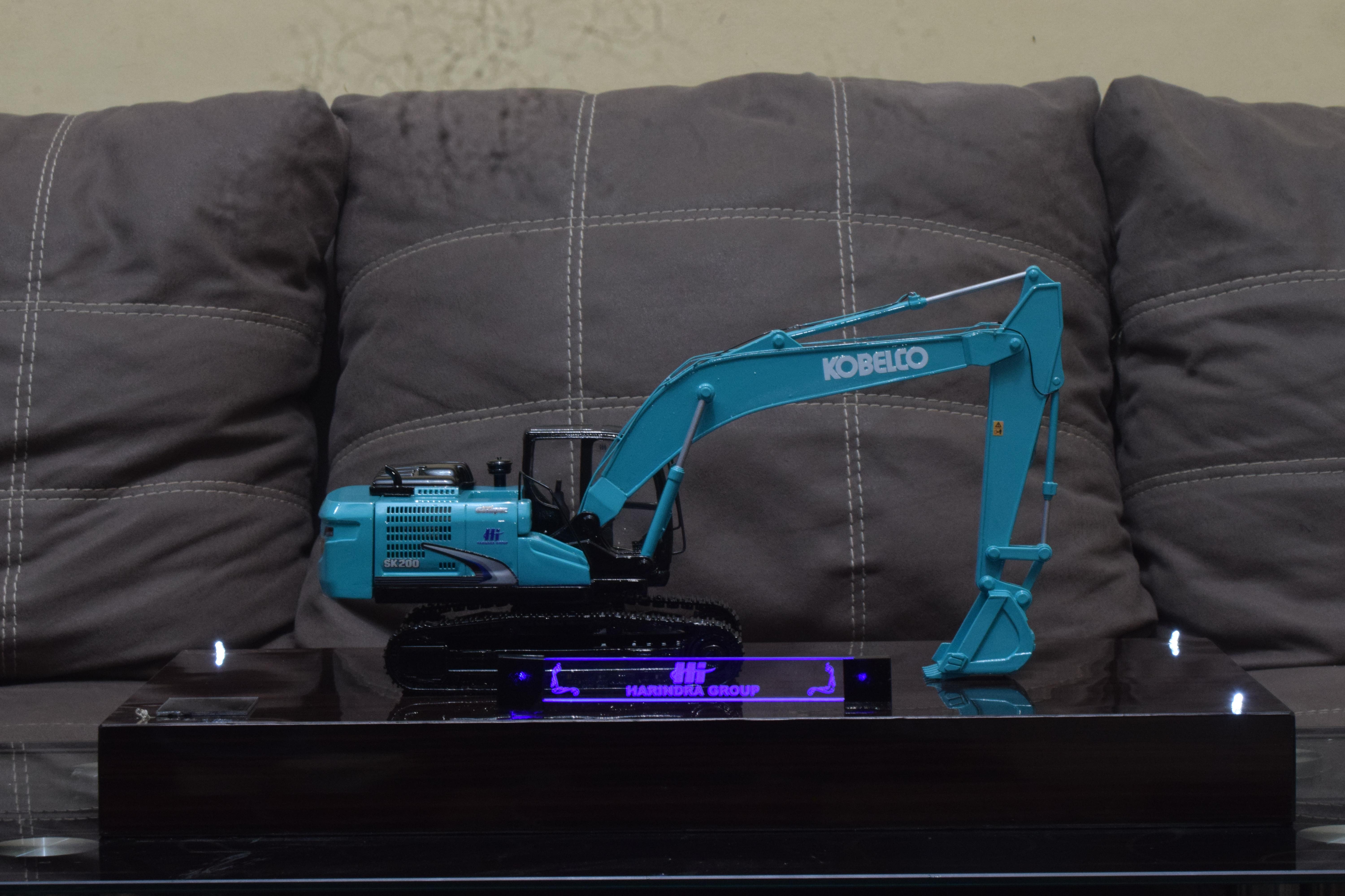 Excavator Kobelco