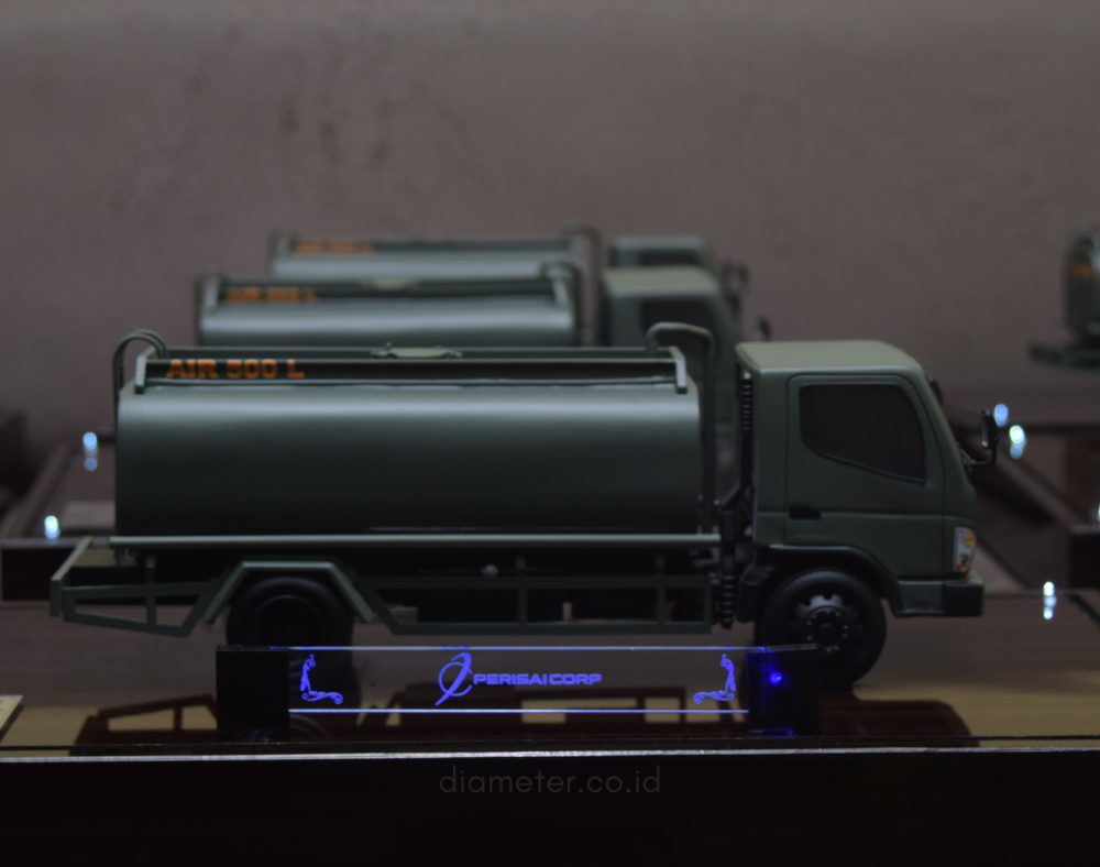 Truk Tanki Air 5000L