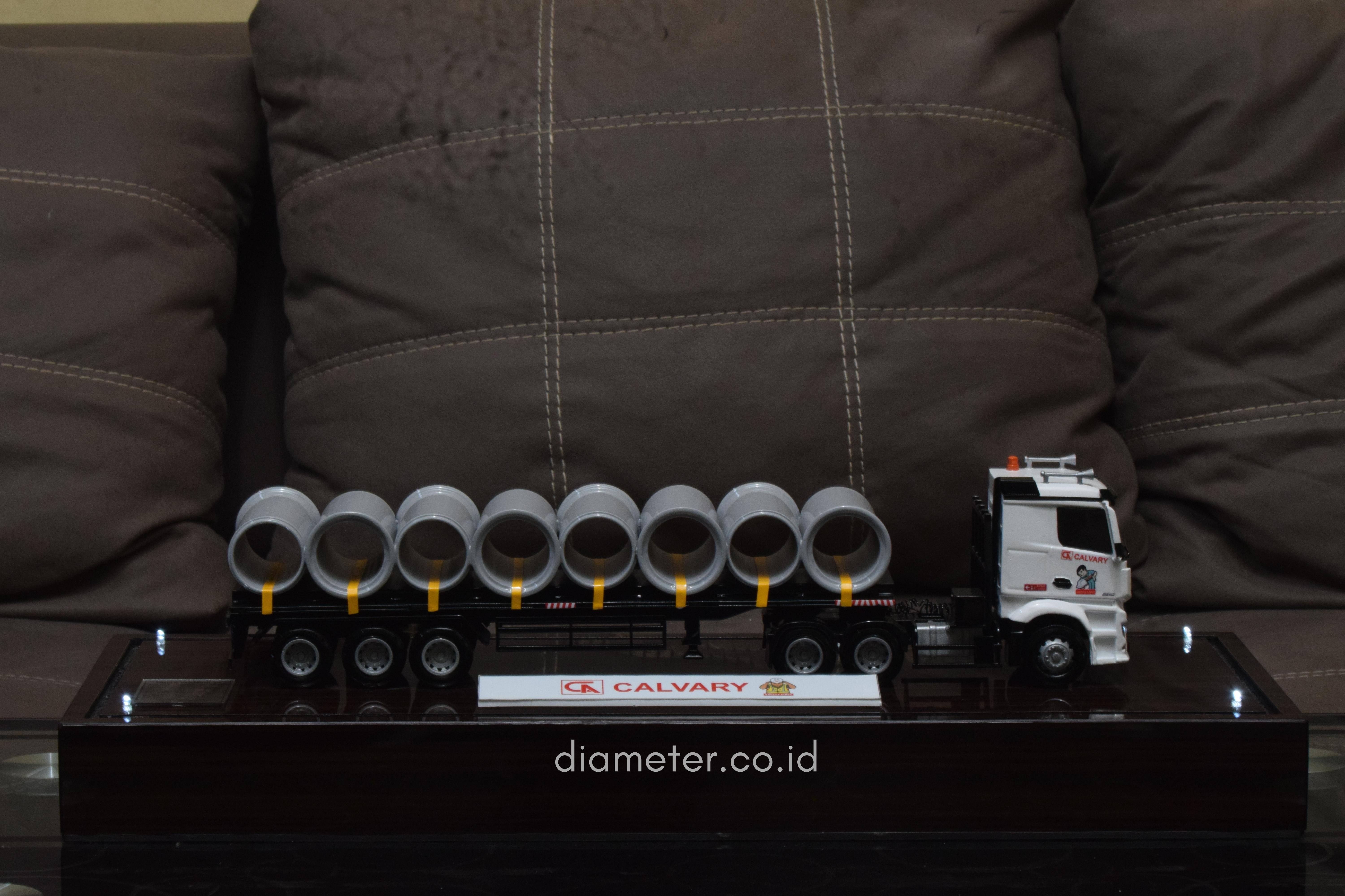 Truk Trailer Mercedes-Benz Actros 2636 + Muatan