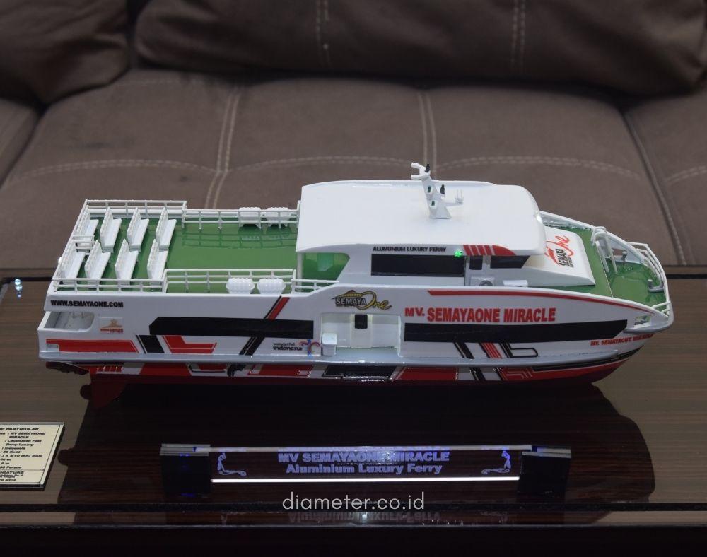 Kapal MV Samayaone Miracle