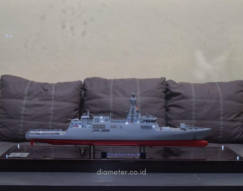 Kapal Frigate Istambul