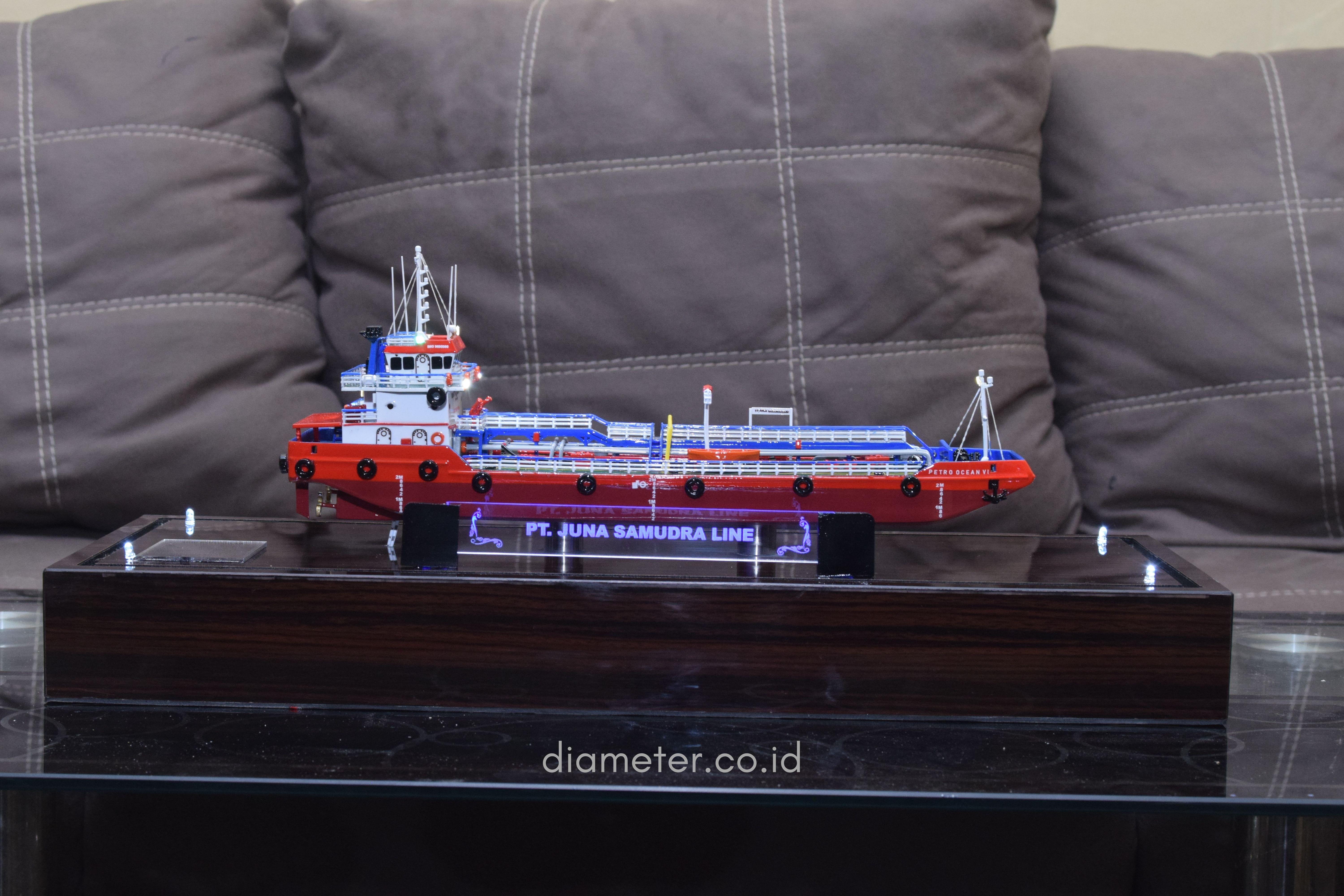 Kapal SPOB Petro Ocean VI