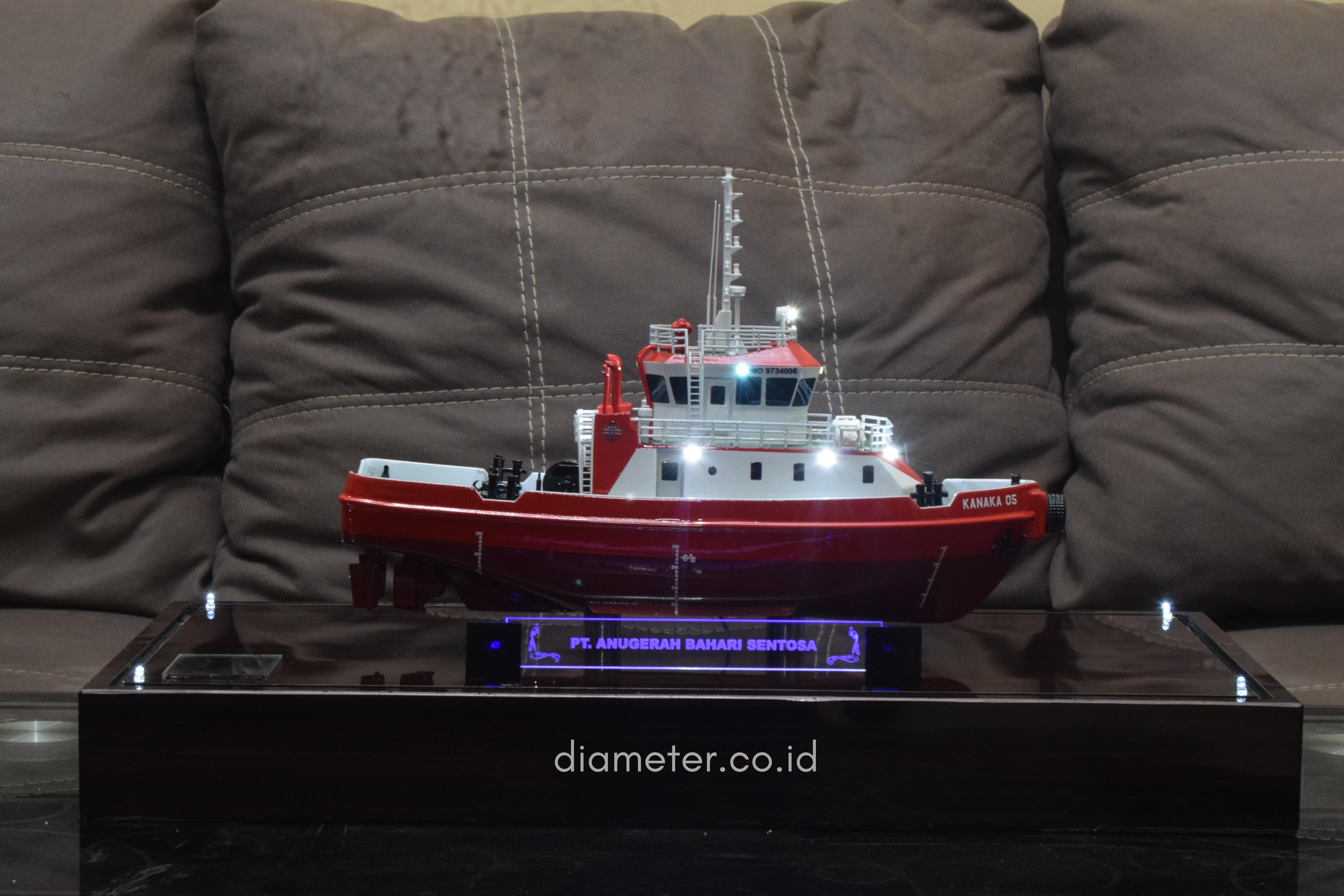 Kapal Tugboat KANAKA 05