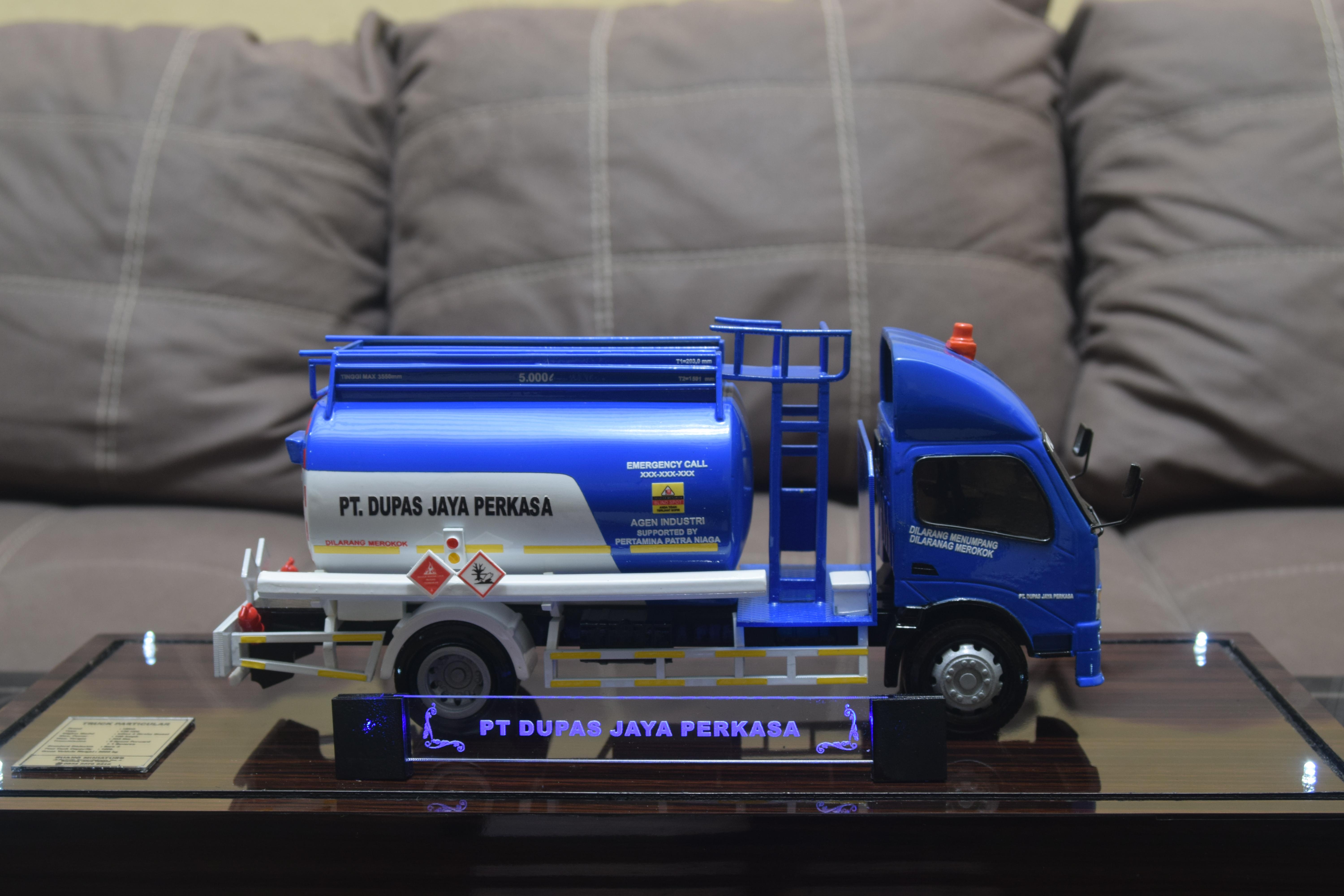 TRUK TANKI HINO PT DUPAS JAYA PERKASA 5000 LITER